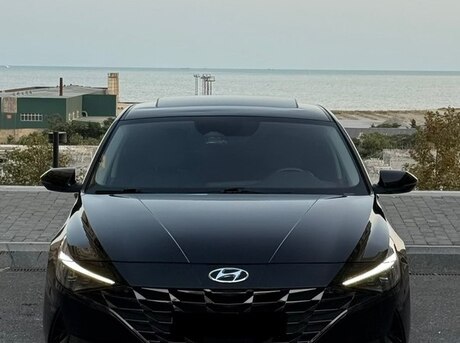 Hyundai Elantra 2023