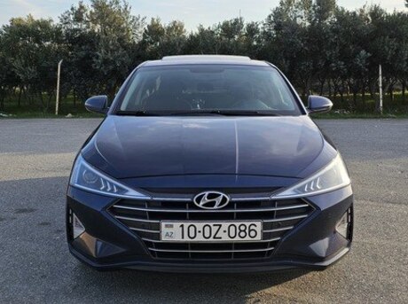 Hyundai Elantra 2019