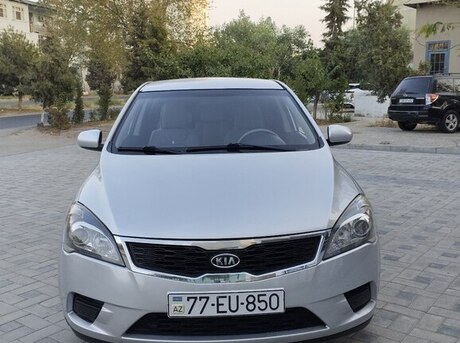 Kia Ceed 2011