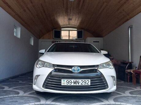 Toyota Camry 2017