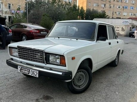LADA (VAZ) 2107 2010