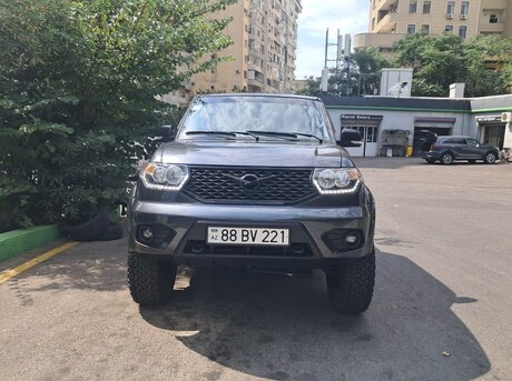 UAZ Pickup 2024