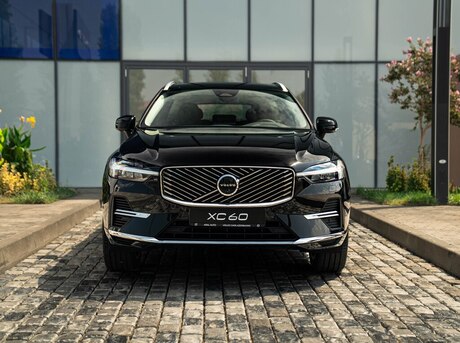 Volvo XC60 2025