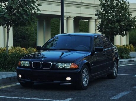 BMW 318 2000
