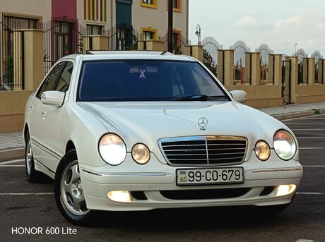 Mercedes E 320 2001