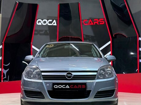 Opel Astra 2004