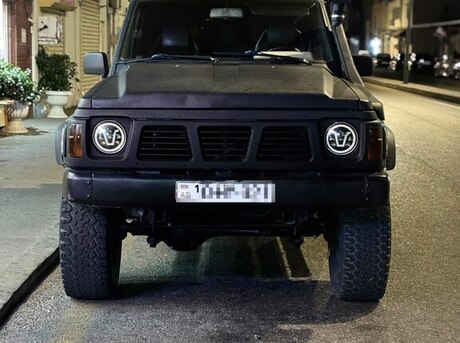 Nissan Patrol 1991