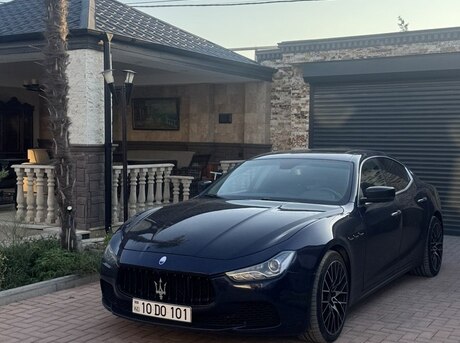 Maserati Ghibli 2015
