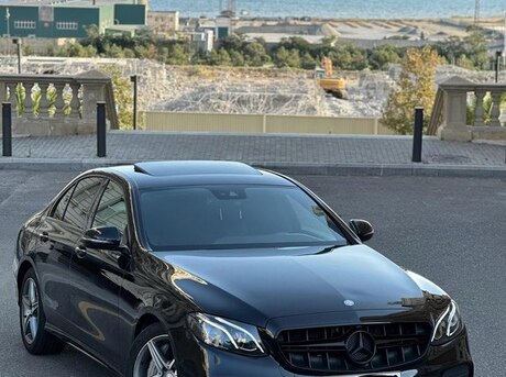 Mercedes E 300 2016