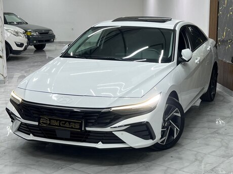 Hyundai Elantra 2025