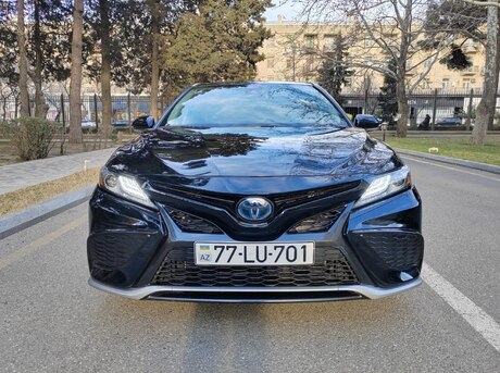 Toyota Camry 2023