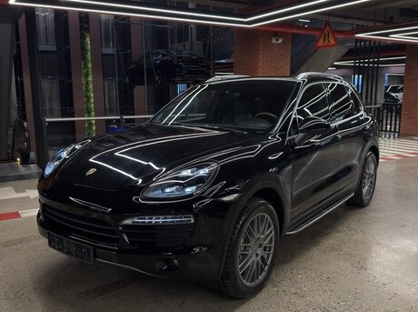 Porsche Cayenne GTS 2011
