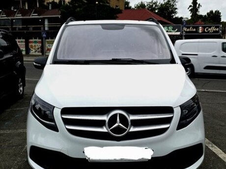 Mercedes  2017