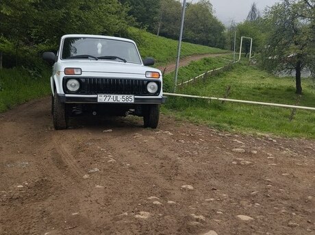 LADA (VAZ) Niva 2013