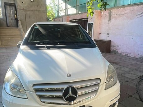 Mercedes B 170 2009