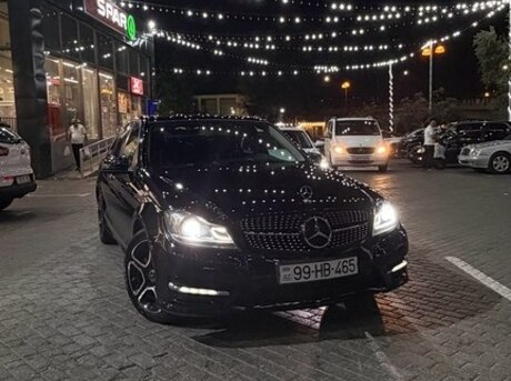 Mercedes C 200 2012