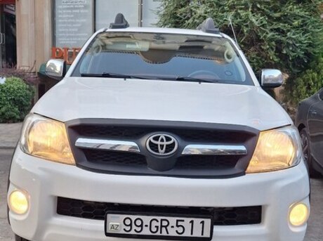 Toyota Hilux 2011