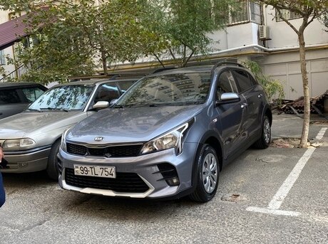 Kia Rio X-Line 2021