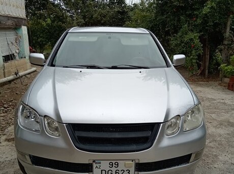 Mitsubishi Airtrek 2001
