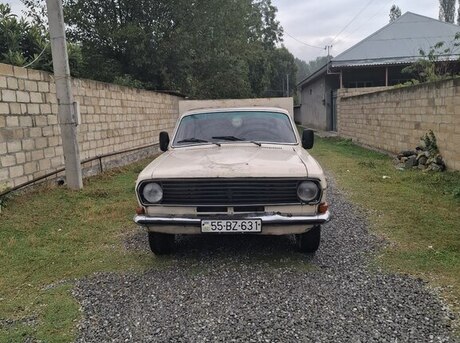 GAZ 24 1989