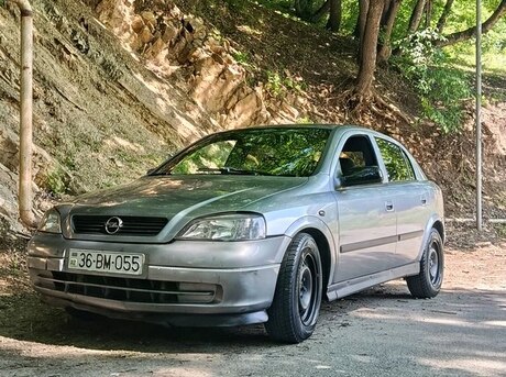 Opel Astra 2007