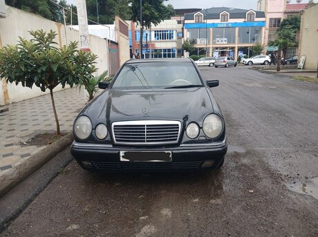 Mercedes E 200 1996