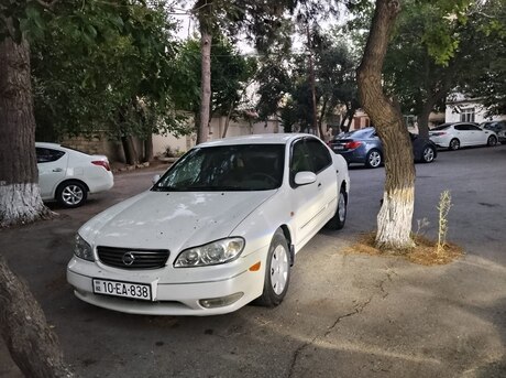 Nissan Maxima 2004