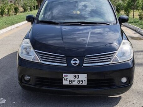 Nissan Tiida 2007