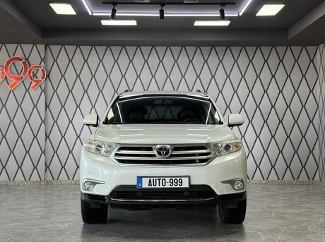 Toyota Highlander 2011
