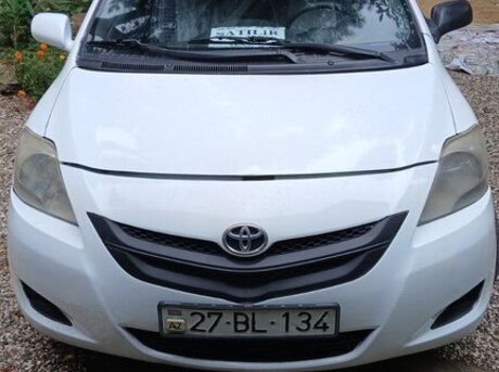 Toyota Yaris 2008