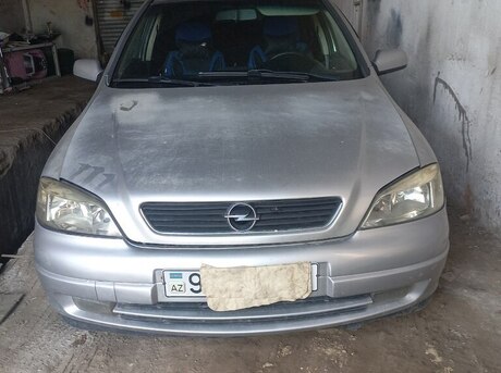 Opel Astra 1998