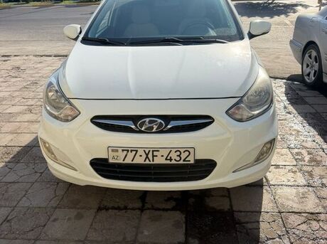 Hyundai Accent 2013