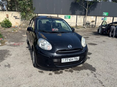 Nissan March 2012