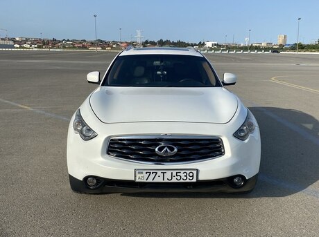 Infiniti FX35 2008