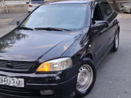 Opel Astra 2005
