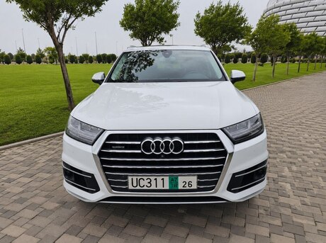 Audi Q7 2018