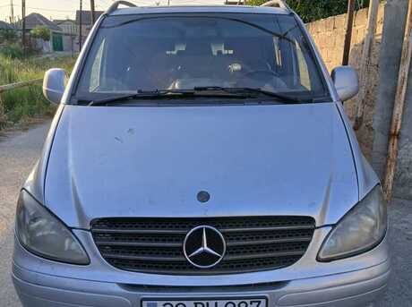 Mercedes  2004