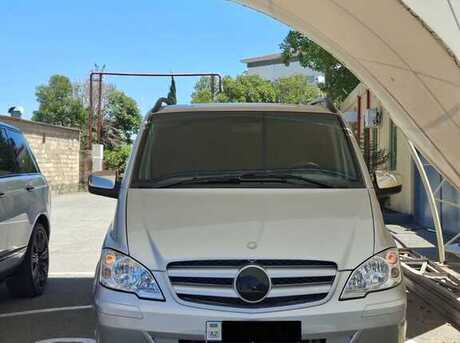 Mercedes  2009