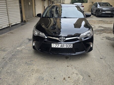Toyota Camry 2015