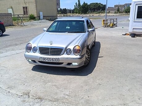 Mercedes E 280 2000