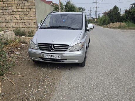 Mercedes  2008