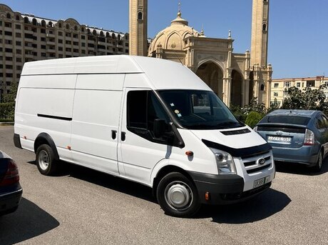Ford Transit 2010