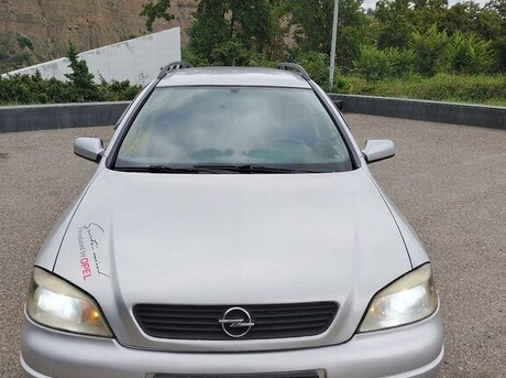 Opel Astra 2000