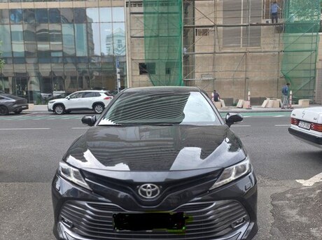 Toyota Camry 2020