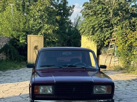LADA (VAZ) 2107 2004