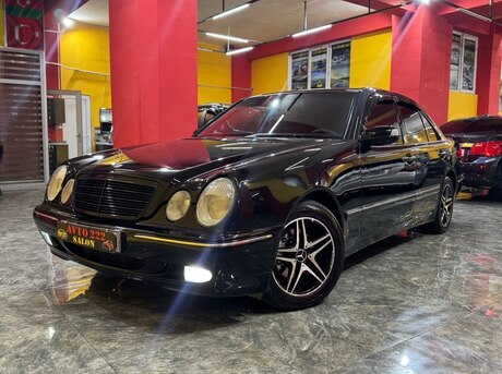 Mercedes E 220 1999