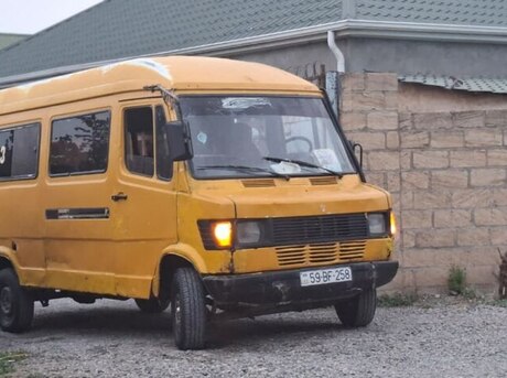 Mercedes 208 D 1998