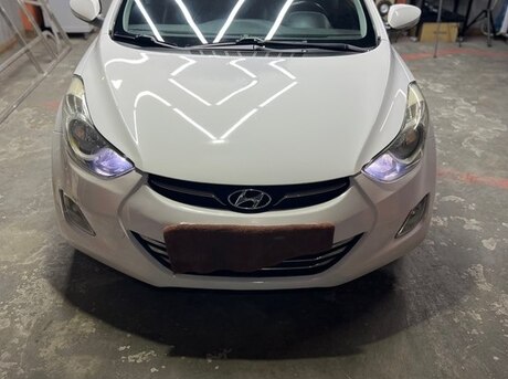 Hyundai Elantra 2013