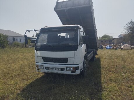 Isuzu  2013