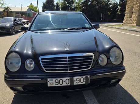 Mercedes E 280 2001